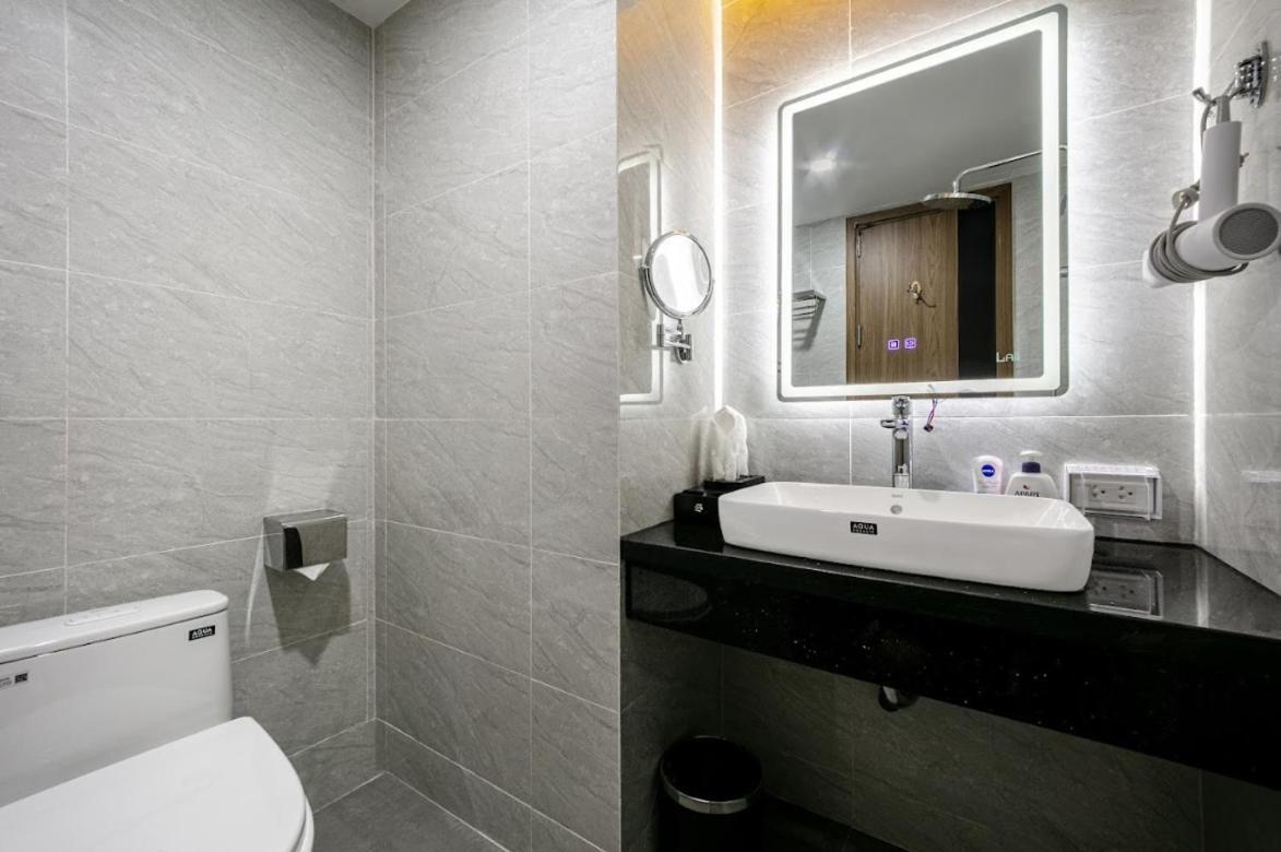 A25 Hotel - 21 Nghia Tan ฮานอย ภายนอก รูปภาพ